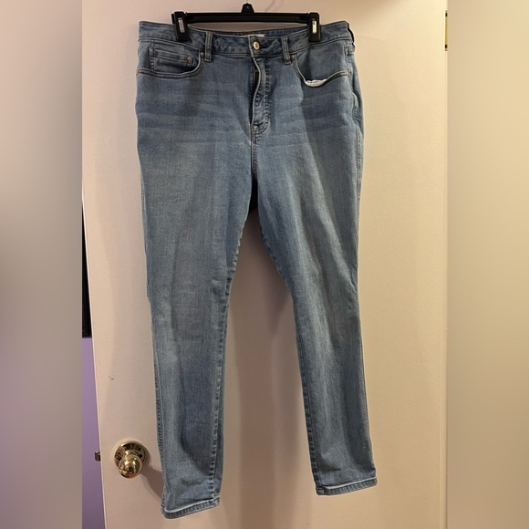 We The Free Denim - We the free jeans.  33” waist. EUC.
